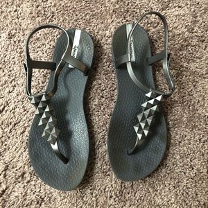 Ipanema rubber sandals gray